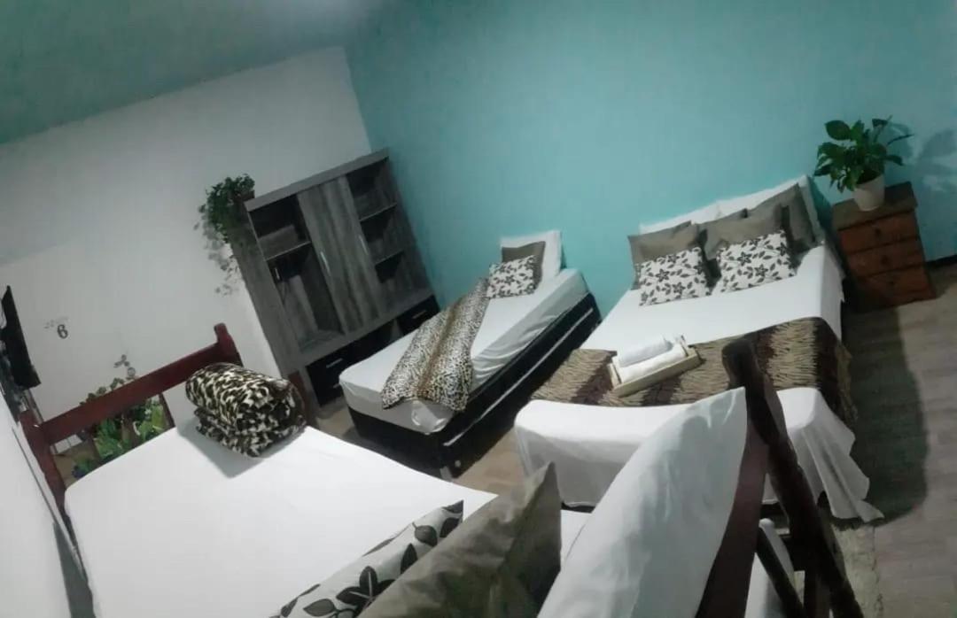 Pousada & Eventos Frentemar Hostel Navegantes Ngoại thất bức ảnh