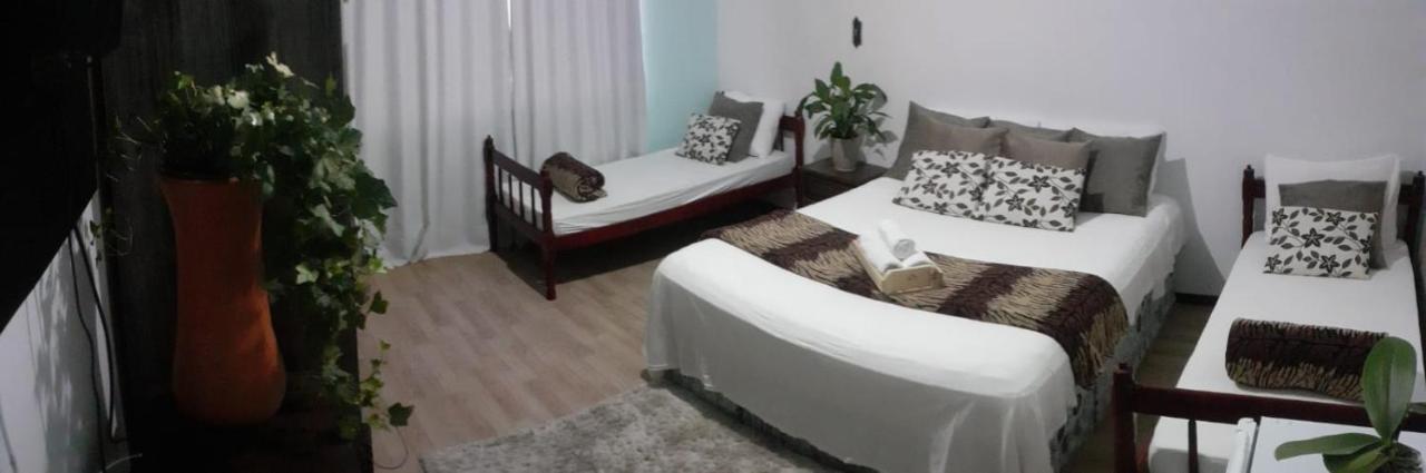 Pousada & Eventos Frentemar Hostel Navegantes Ngoại thất bức ảnh